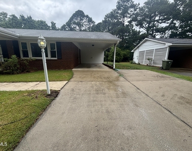 3609 Melrose Drive - Photo Thumbnail 9