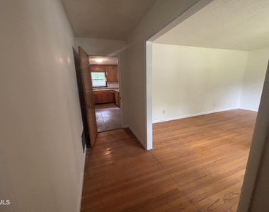 3609 Melrose Drive - Photo Thumbnail 29