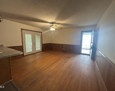 3609 Melrose Drive - Photo Thumbnail 45
