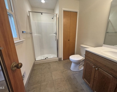 3609 Melrose Drive - Photo Thumbnail 43
