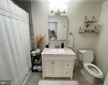 318 W Gay Street - Photo Thumbnail 11