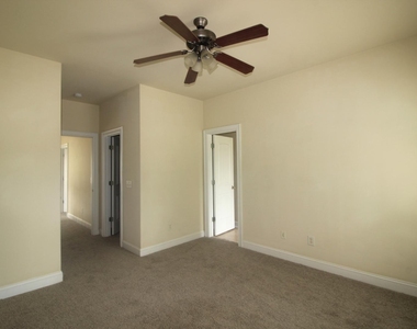 7745 Acc Boulevard - Photo Thumbnail 11