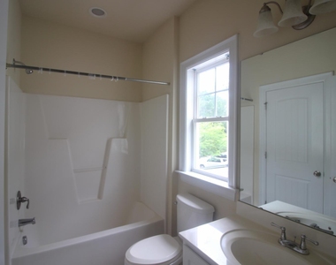 7745 Acc Boulevard - Photo Thumbnail 17