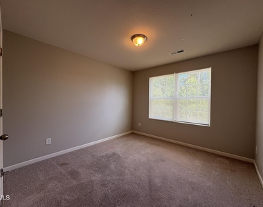 1412 Tamarino Drive - Photo Thumbnail 12