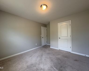 1412 Tamarino Drive - Photo Thumbnail 13
