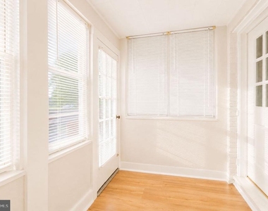 1902 Trenton Avenue - Photo Thumbnail 20