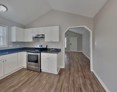 5169 Parkerwood Drive - Photo Thumbnail 3