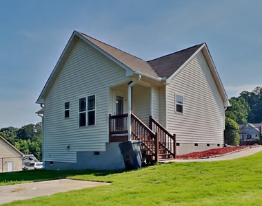 139 Parkers Pointe Drive - Photo Thumbnail 14