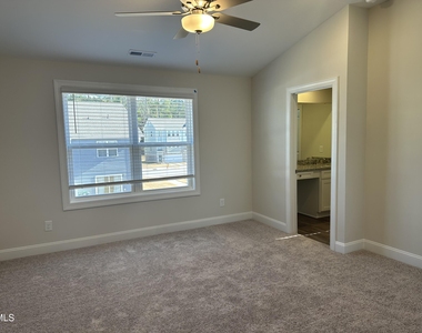 5300 River Reach Drive - Photo Thumbnail 16