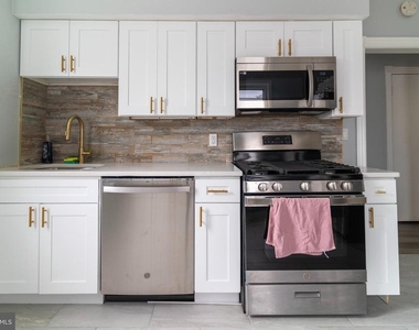 723 Hamilton Avenue - Photo Thumbnail 13