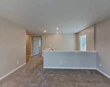 923 Avondale Drive - Photo Thumbnail 15