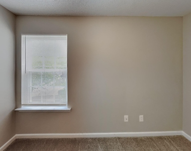223 Pebblestone Drive - Photo Thumbnail 11
