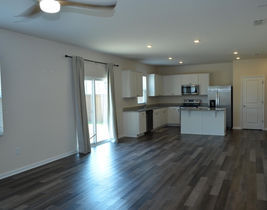 3553 Pinnacle Peak Drive - Photo Thumbnail 8