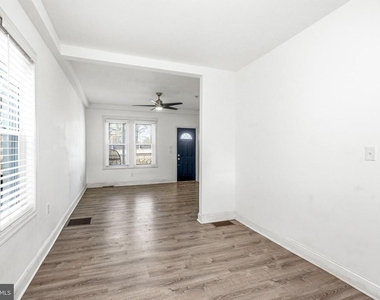 11 E Atlantic Avenue - Photo Thumbnail 9