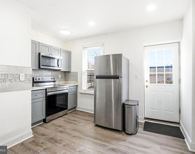 11 E Atlantic Avenue - Photo Thumbnail 11
