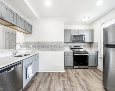 11 E Atlantic Avenue - Photo Thumbnail 12
