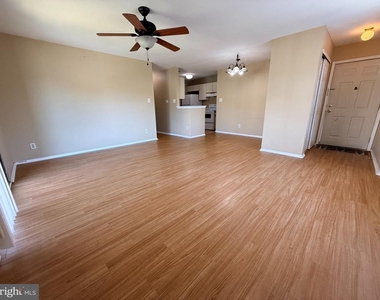 1403 Britton Place - Photo Thumbnail 2