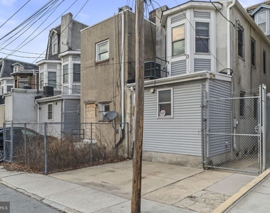 614 Benson Street - Photo Thumbnail 31