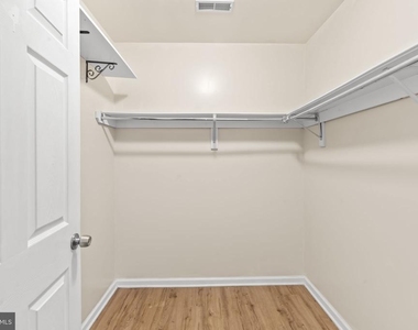 614 Benson Street - Photo Thumbnail 21