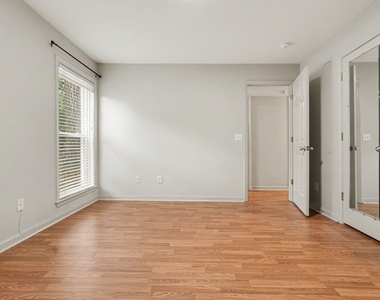 2216 Myron Drive - Photo Thumbnail 19