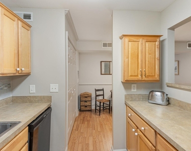 2216 Myron Drive - Photo Thumbnail 11