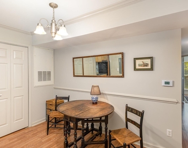 2216 Myron Drive - Photo Thumbnail 3