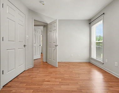 2216 Myron Drive - Photo Thumbnail 24