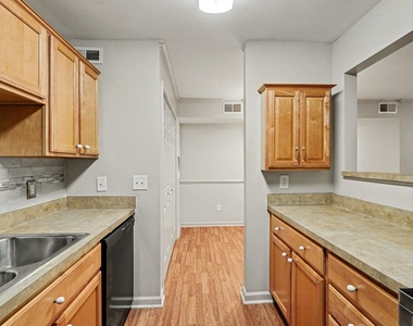 2216 Myron Drive - Photo Thumbnail 16