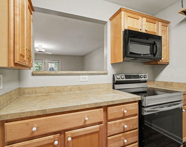 2216 Myron Drive - Photo Thumbnail 15