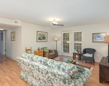 2216 Myron Drive - Photo Thumbnail 5