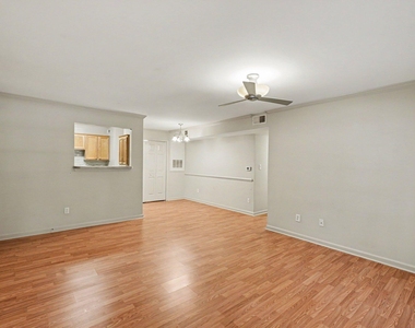 2216 Myron Drive - Photo Thumbnail 14