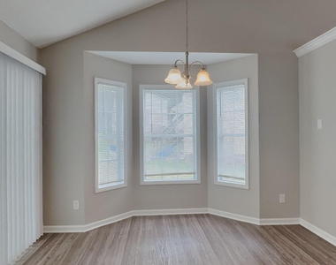 2012 Laurel Leaf Road - Photo Thumbnail 3