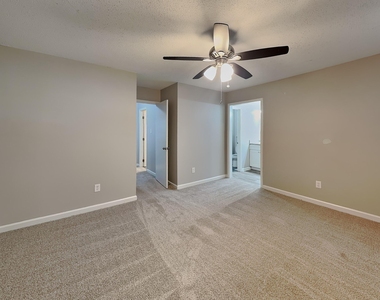 4205 Traders Dock Court - Photo Thumbnail 7