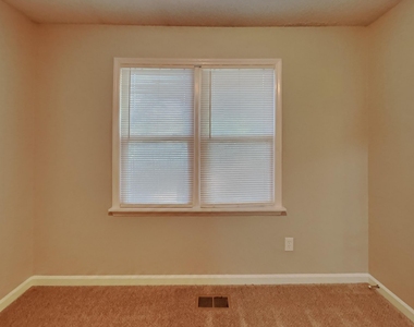 4205 Traders Dock Court - Photo Thumbnail 11