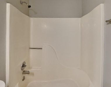 4205 Traders Dock Court - Photo Thumbnail 15