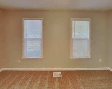 4205 Traders Dock Court - Photo Thumbnail 8