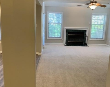 48005 Mayflower Drive - Photo Thumbnail 10