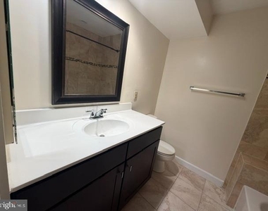 14312 Bowsprit Lane - Photo Thumbnail 9