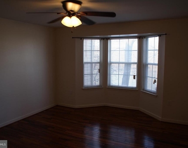 9716 Lake Pointe Court - Photo Thumbnail 20