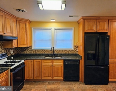 7200 Long Branch Drive - Photo Thumbnail 1