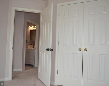 12015 Panthers Ridge Drive - Photo Thumbnail 15
