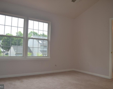 12015 Panthers Ridge Drive - Photo Thumbnail 9