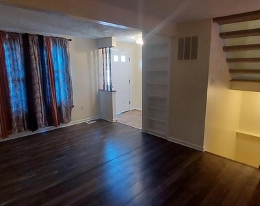 10117 Shelldrake Circle - Photo Thumbnail 6