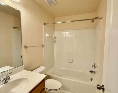 11918 Weybridge Lane - Photo Thumbnail 33
