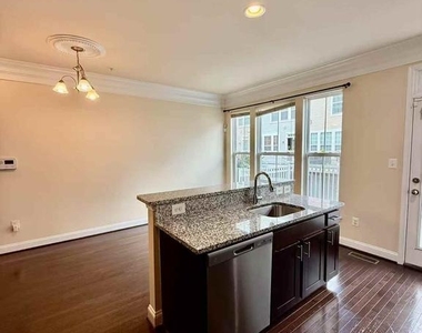 11918 Weybridge Lane - Photo Thumbnail 13
