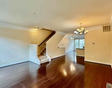 11918 Weybridge Lane - Photo Thumbnail 19