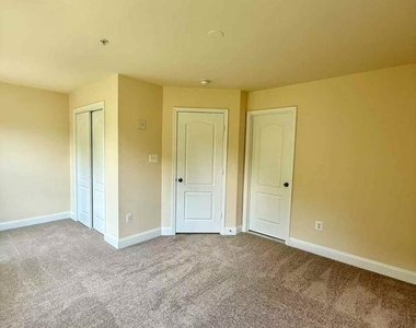 11918 Weybridge Lane - Photo Thumbnail 32