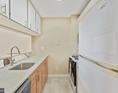 11801 Rockville Pike - Photo Thumbnail 5