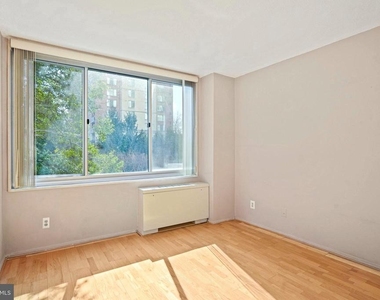 11801 Rockville Pike - Photo Thumbnail 24