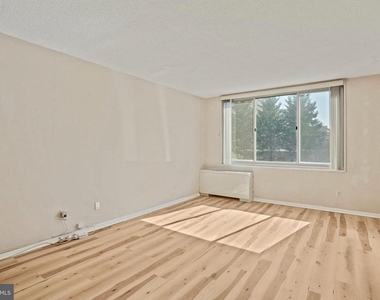 11801 Rockville Pike - Photo Thumbnail 12